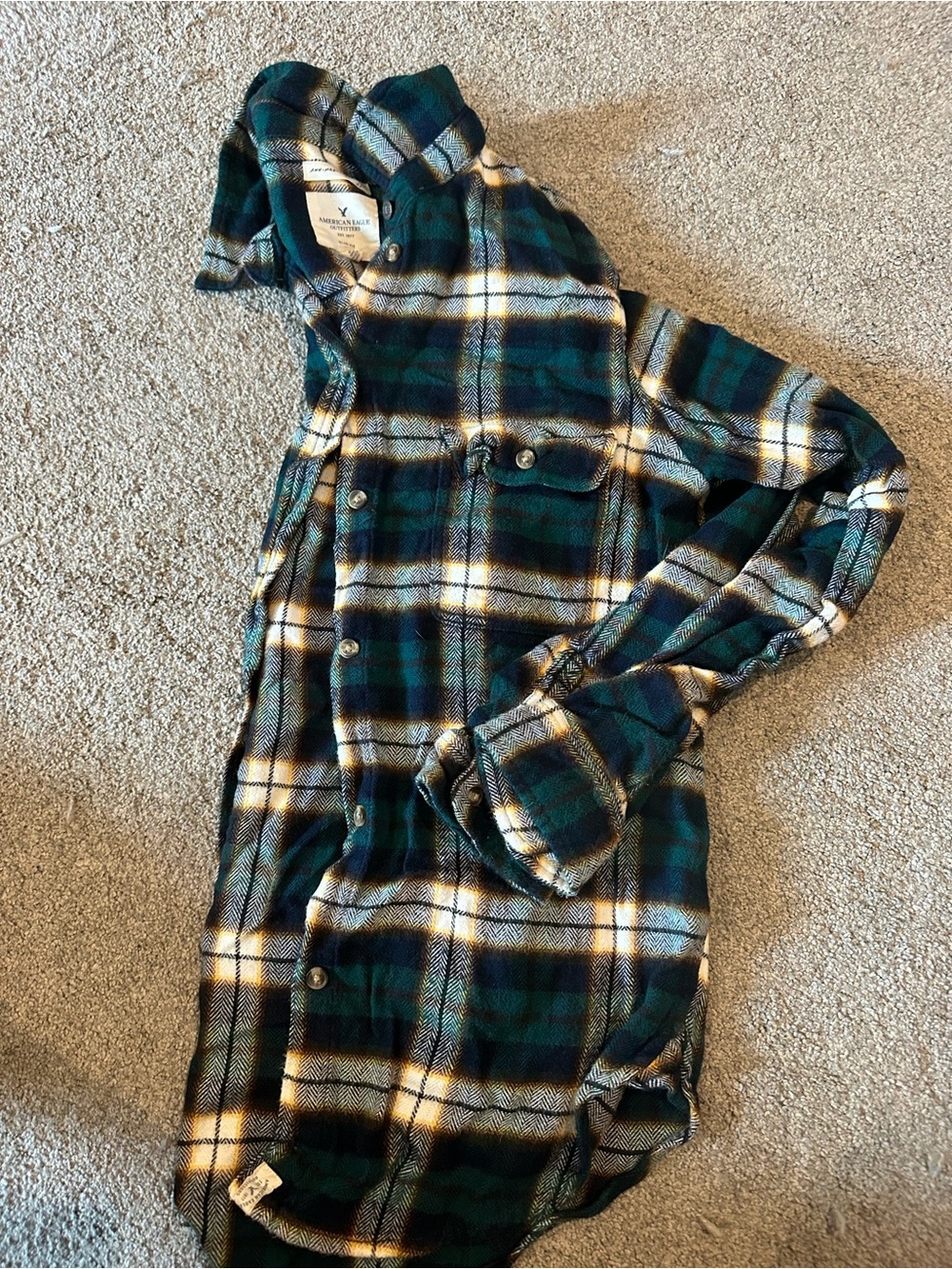 American Eagle Outfitters Green and Cream Plaid Button-Down Shirt